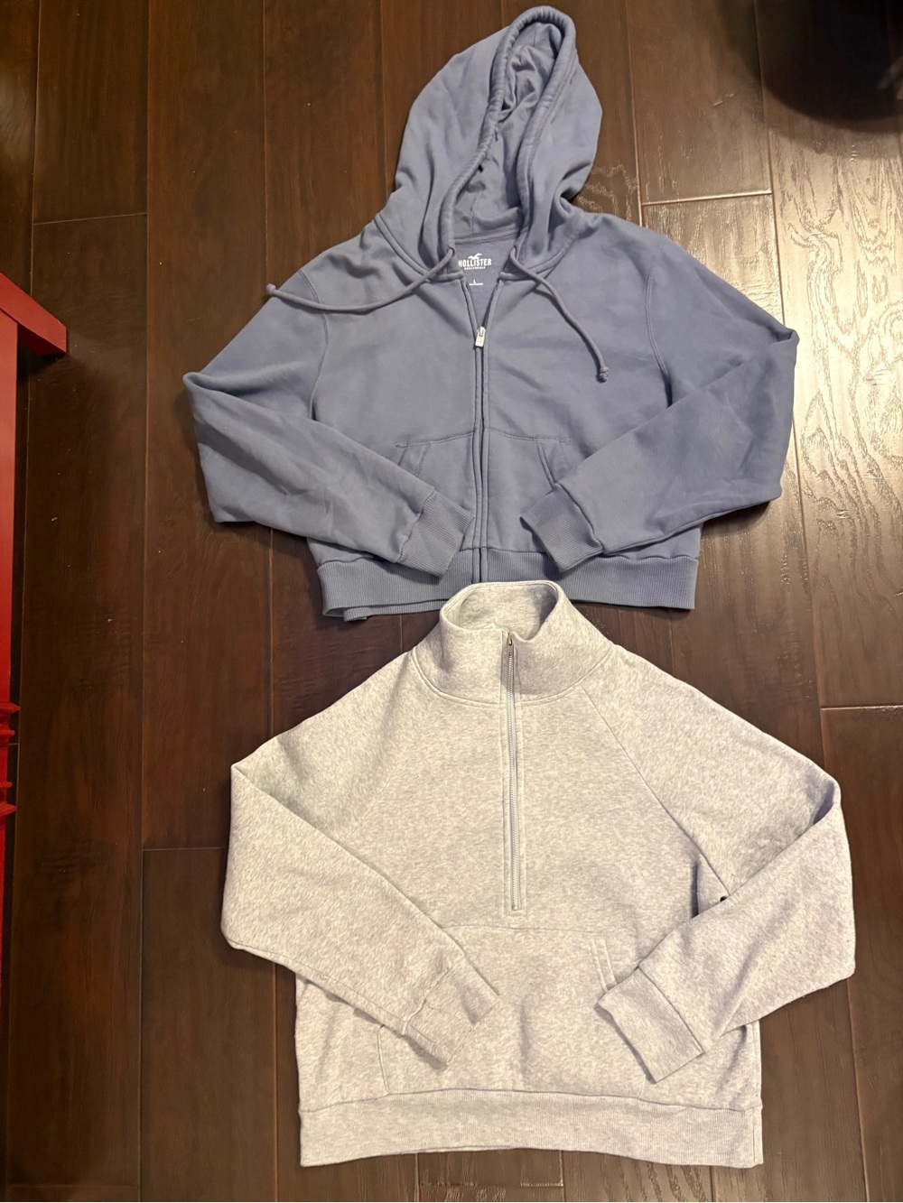 Cropped Blue Zip Hoodie & Light Gray Half-Zip Pullover Set